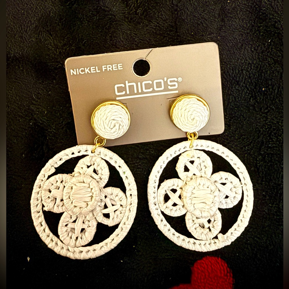 Chico’s Women’s White Circle Dangle Earrings - NEW